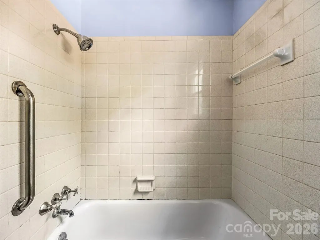 43 Trowbridge Lane Brevard NC 28712