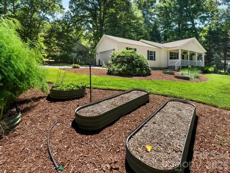 210 N Hillandale Drive Extension East Flat Rock NC 28726
