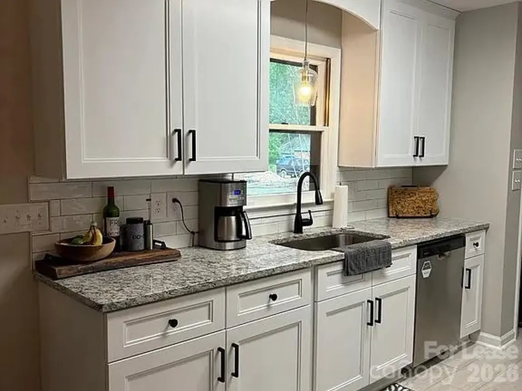 317 Woodside Drive Harrisburg NC 28075