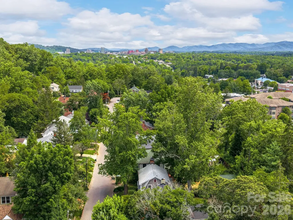 17 Melrose Avenue Asheville NC 28804