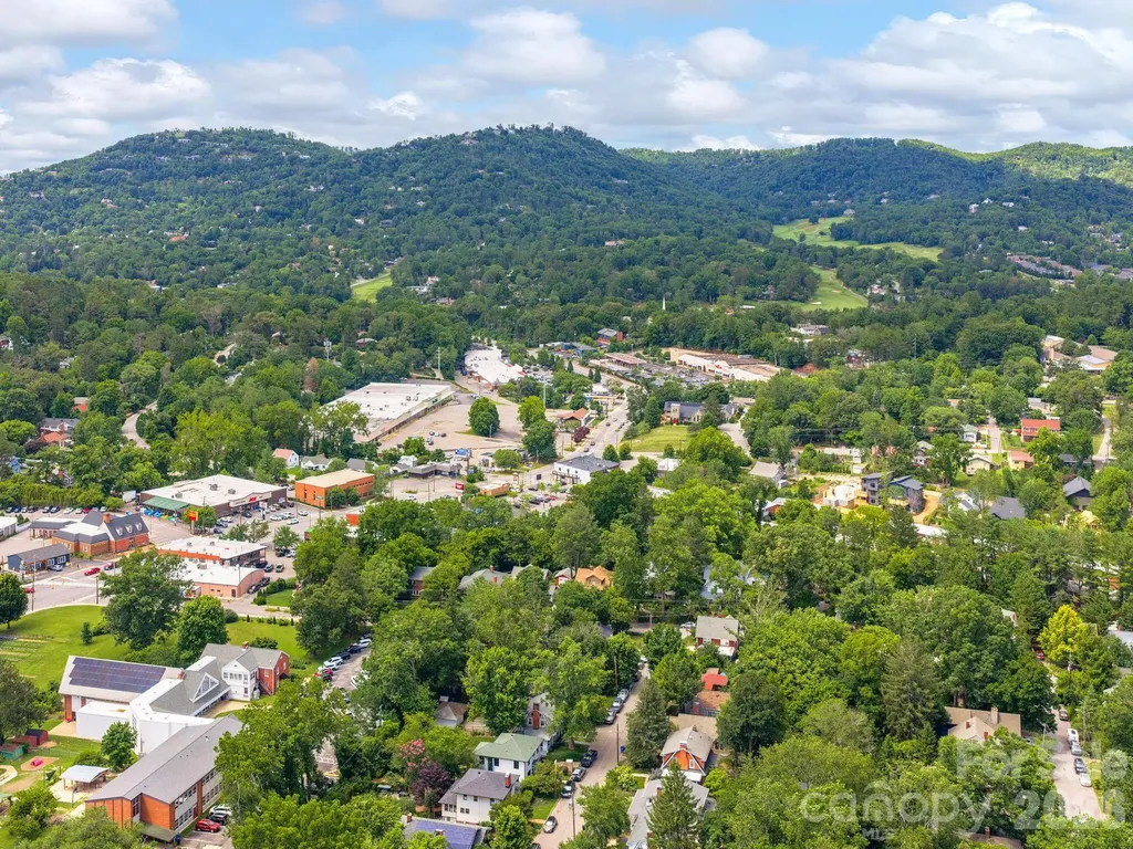 17 Melrose Avenue Asheville NC 28804