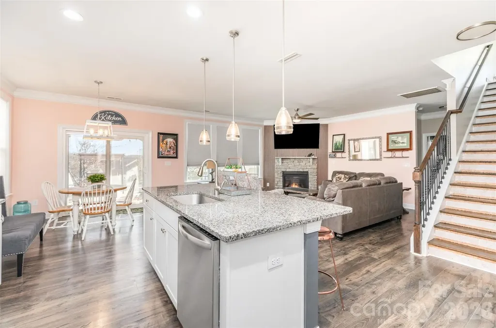 128 Longleaf Drive Mooresville NC 28117