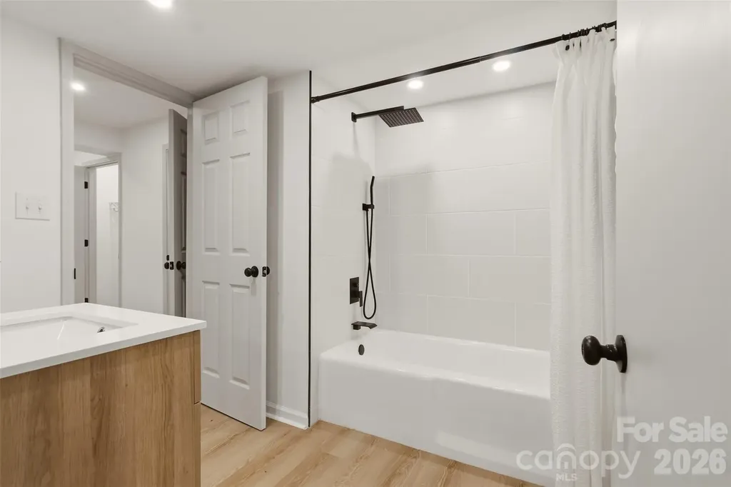 334 Country Lane Mocksville NC 27028