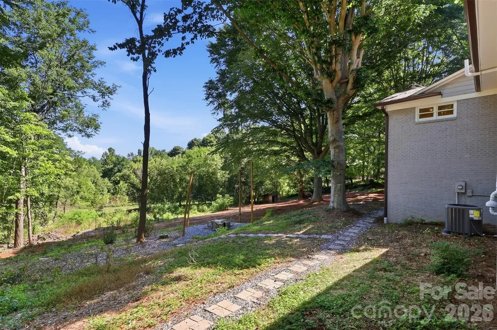 334 Country Lane Mocksville NC 27028