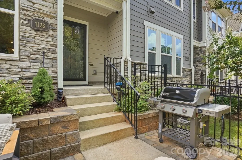 1128 Drummond Avenue Charlotte NC 28205