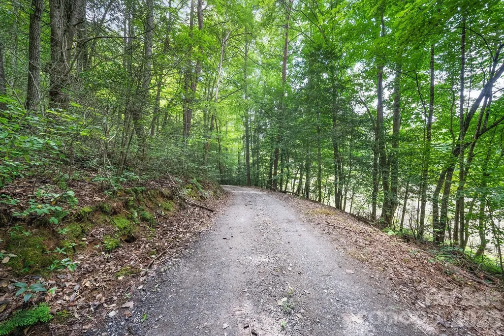 1408 Tellico Road Franklin NC 28734