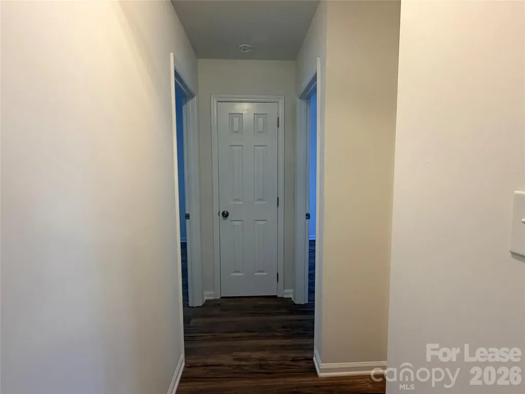 5917 Crape Myrtle Lane Charlotte NC 28216