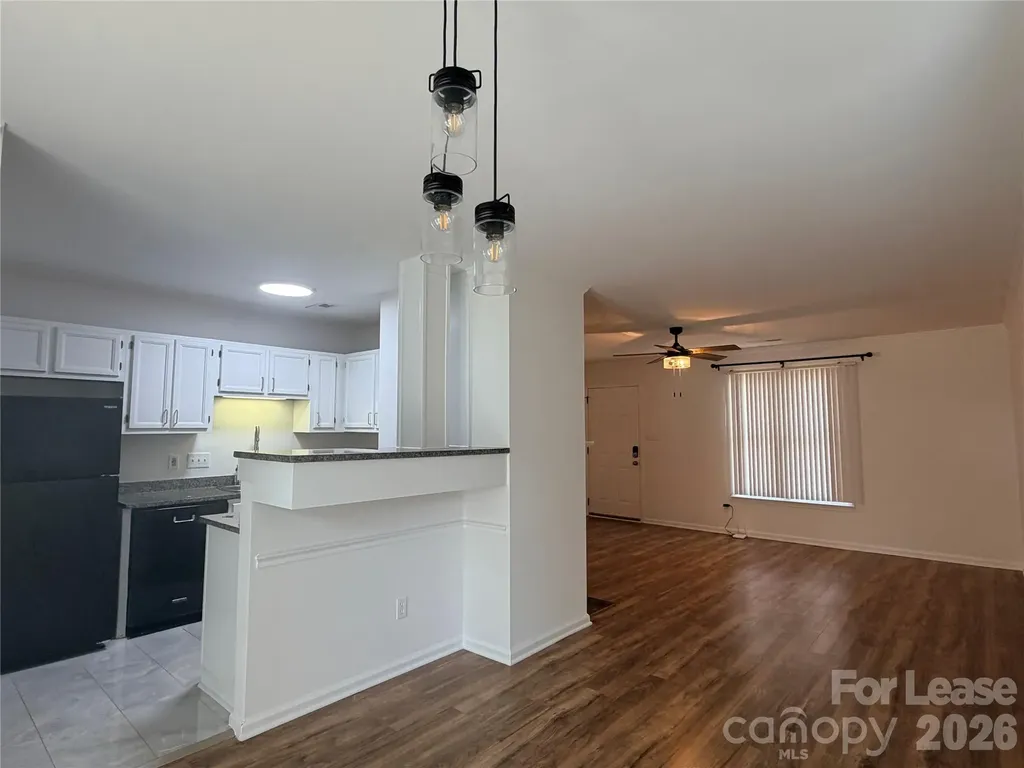 5917 Crape Myrtle Lane Charlotte NC 28216