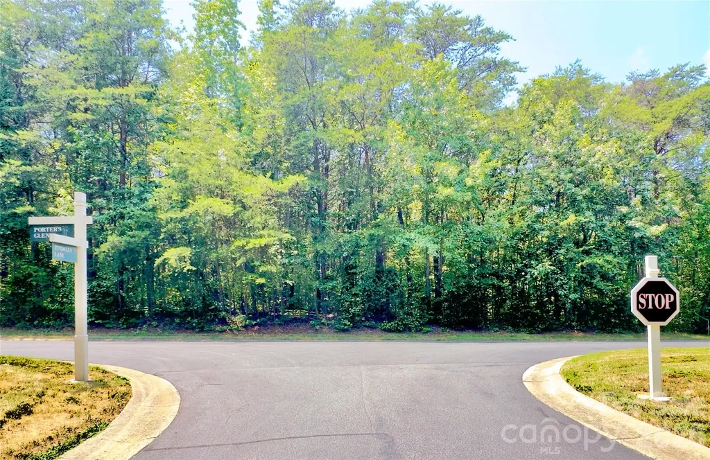 206 Porters Lane New London NC 28127