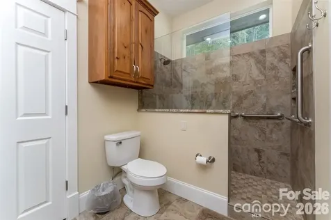 326 Golden Valley Drive Hendersonville NC 28792