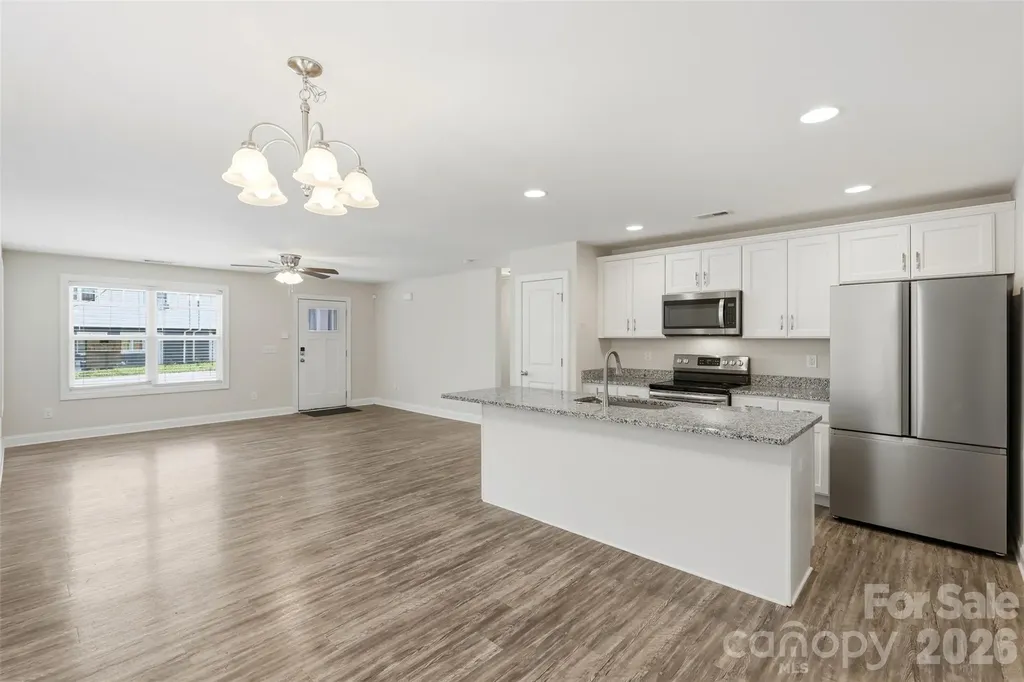 4221 E End Street Charlotte NC 28208