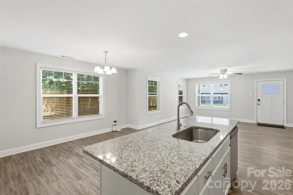 4221 E End Street Charlotte NC 28208