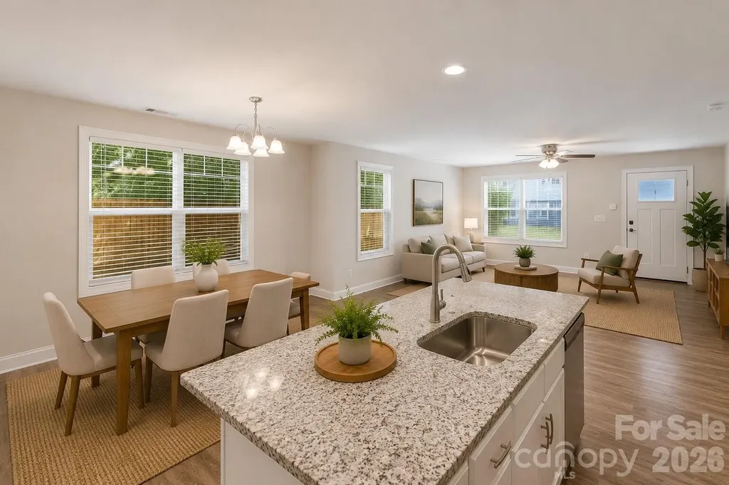 4221 E End Street Charlotte NC 28208