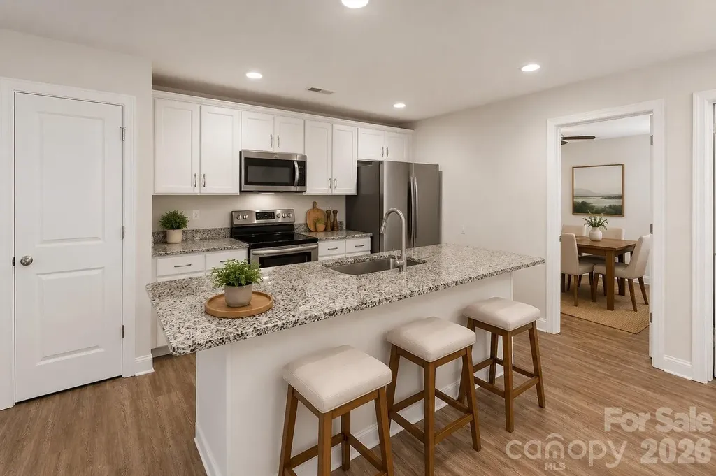 4221 E End Street Charlotte NC 28208