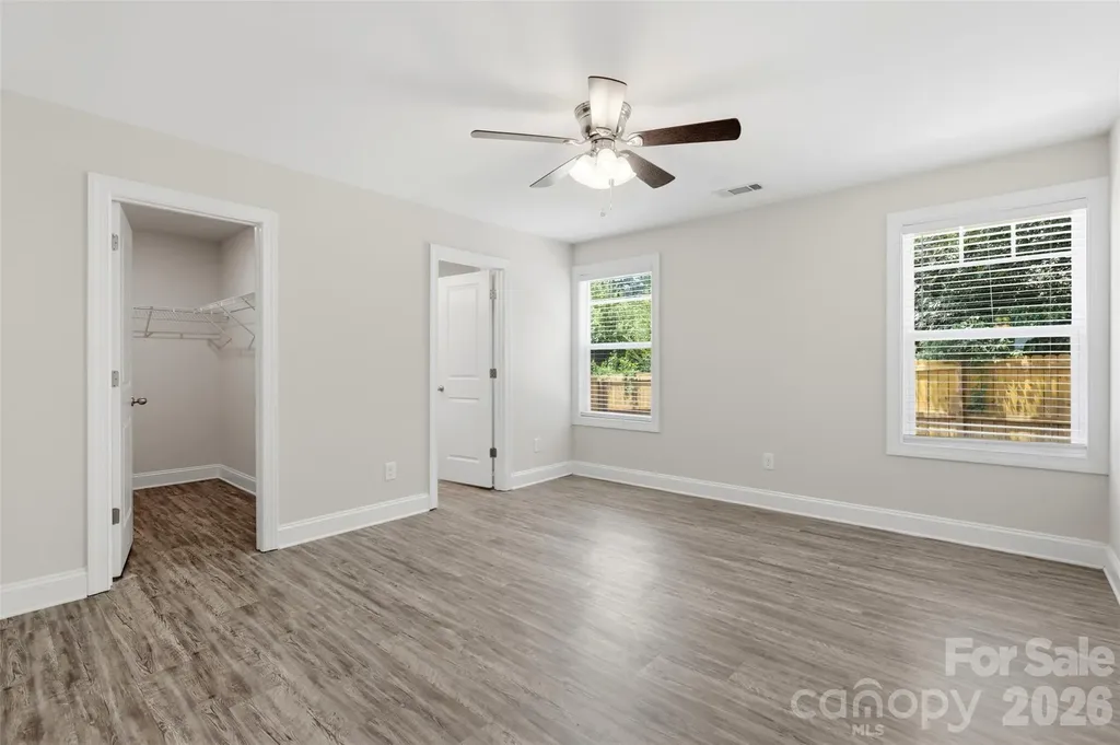 4221 E End Street Charlotte NC 28208