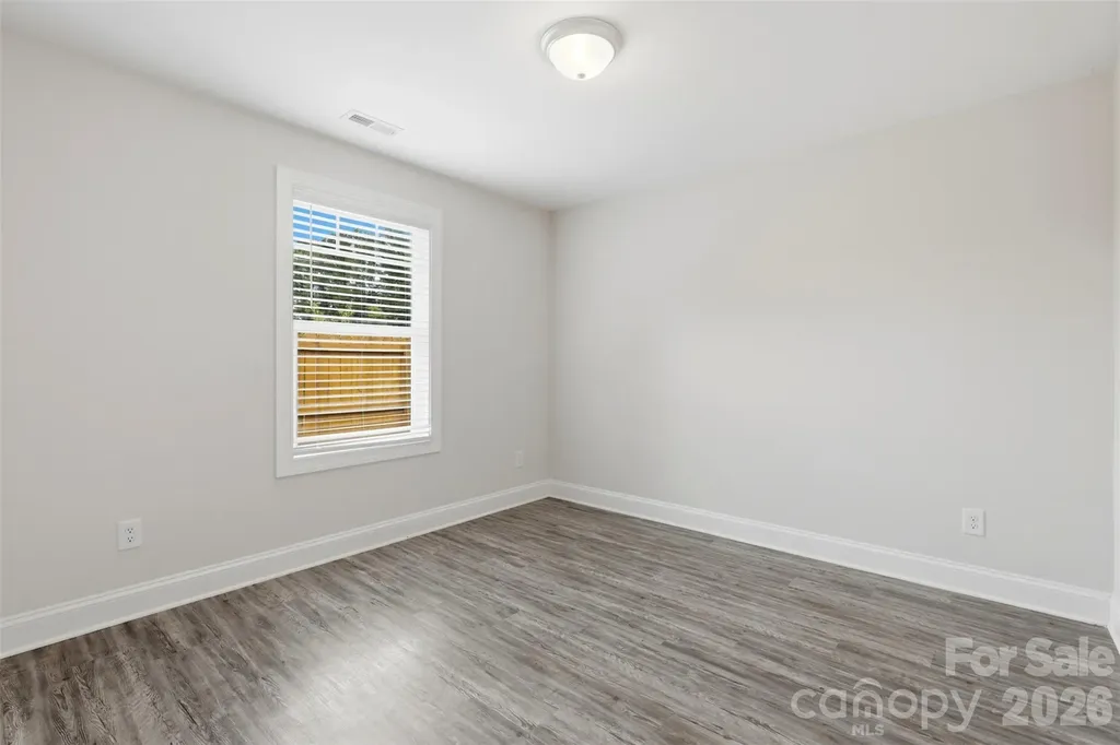 4221 E End Street Charlotte NC 28208