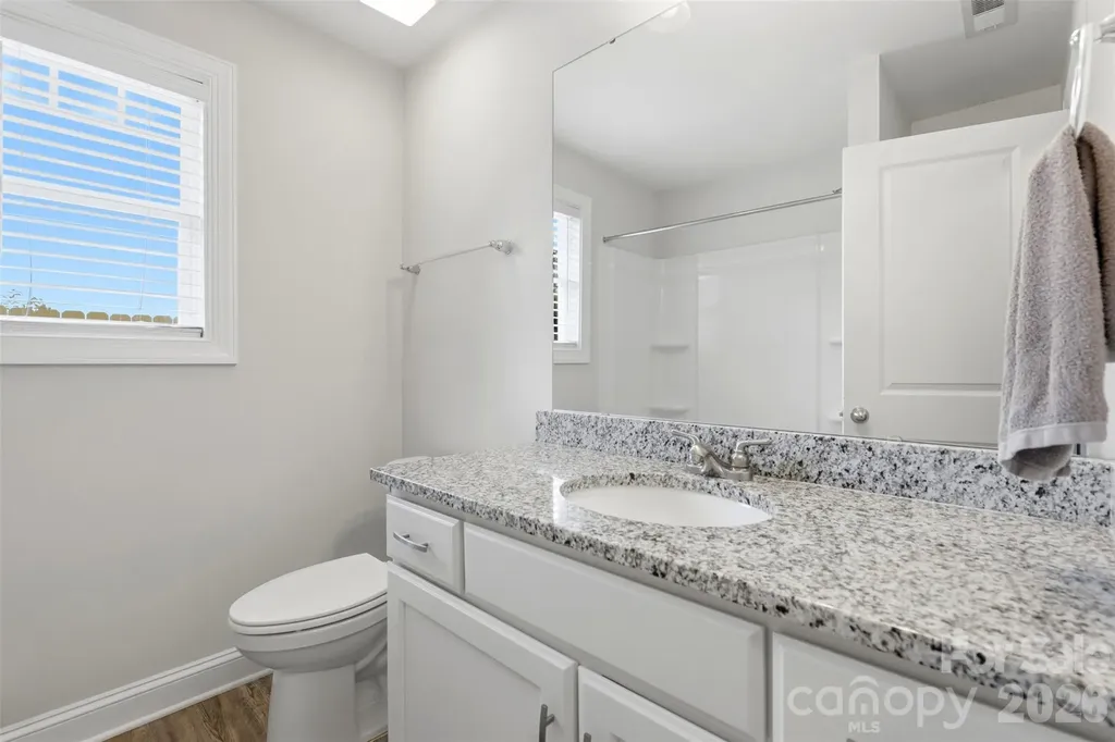 4221 E End Street Charlotte NC 28208