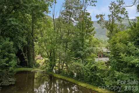 36 Meadows Lane Maggie Valley NC 28751