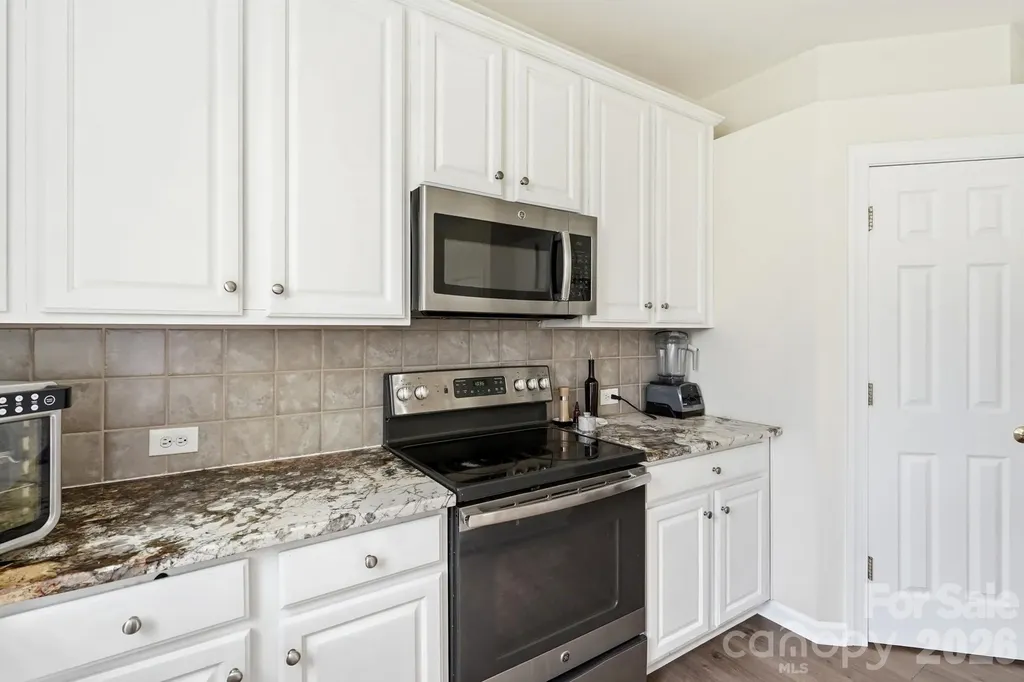 6226 Castlecove Road Charlotte NC 28278