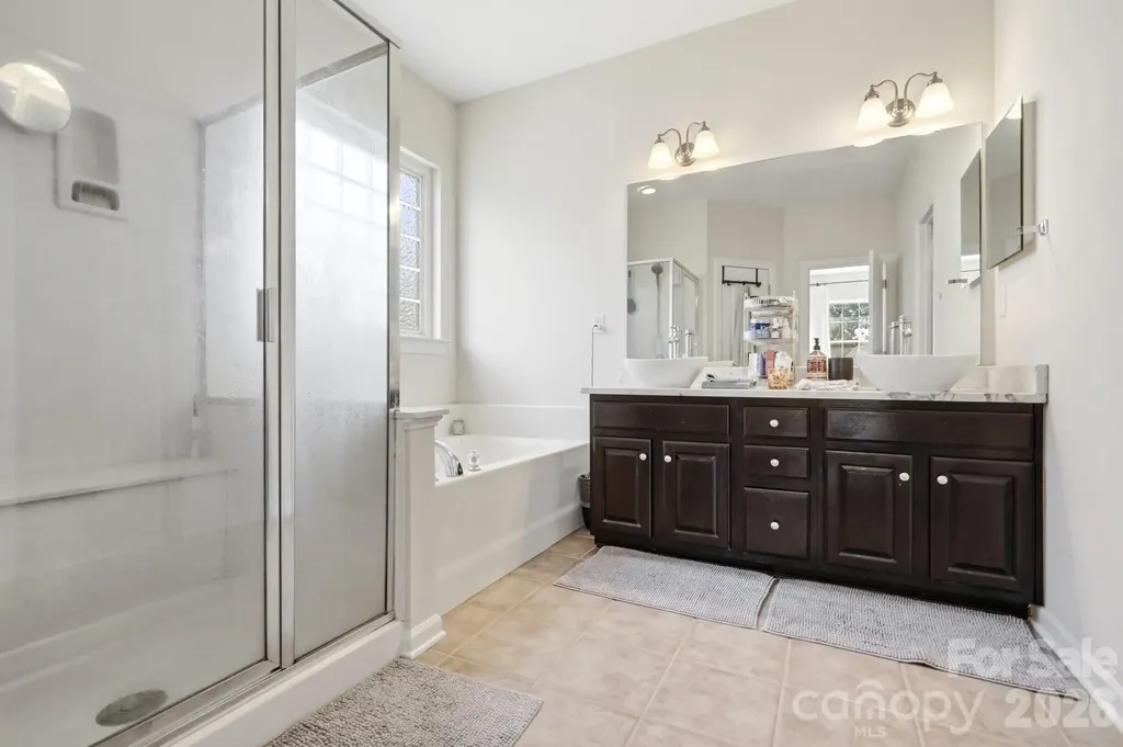 6226 Castlecove Road Charlotte NC 28278