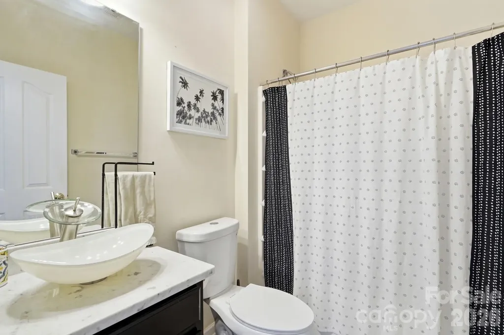 6226 Castlecove Road Charlotte NC 28278