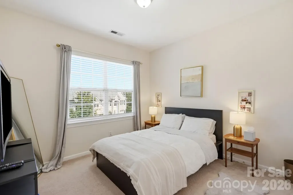 6226 Castlecove Road Charlotte NC 28278