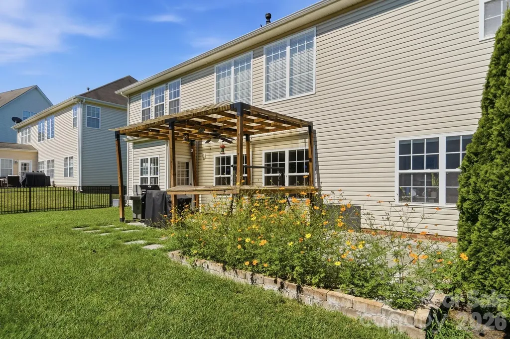 6226 Castlecove Road Charlotte NC 28278