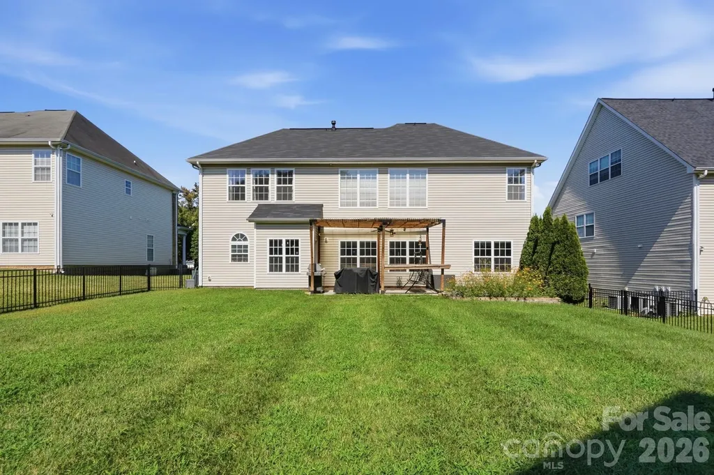6226 Castlecove Road Charlotte NC 28278