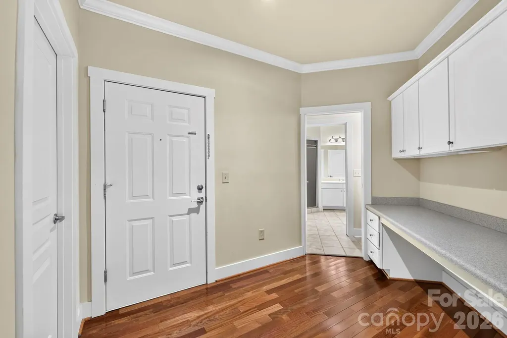 9 Kenilworth Knolls Asheville NC 28805