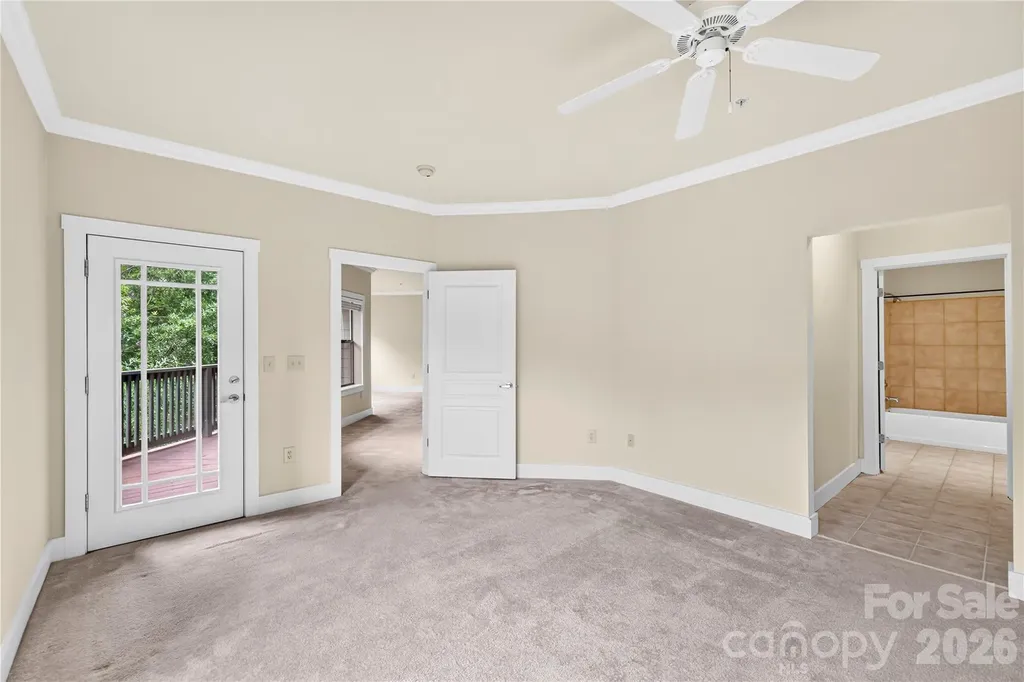 9 Kenilworth Knolls Asheville NC 28805