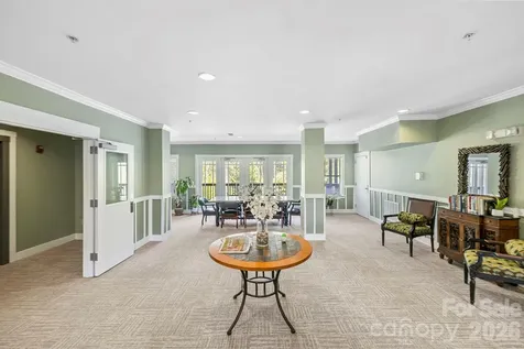 9 Kenilworth Knolls Asheville NC 28805