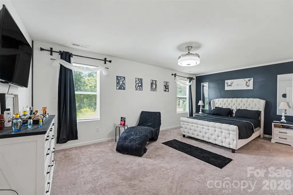 204 Hidden Lakes Road Statesville NC 28677