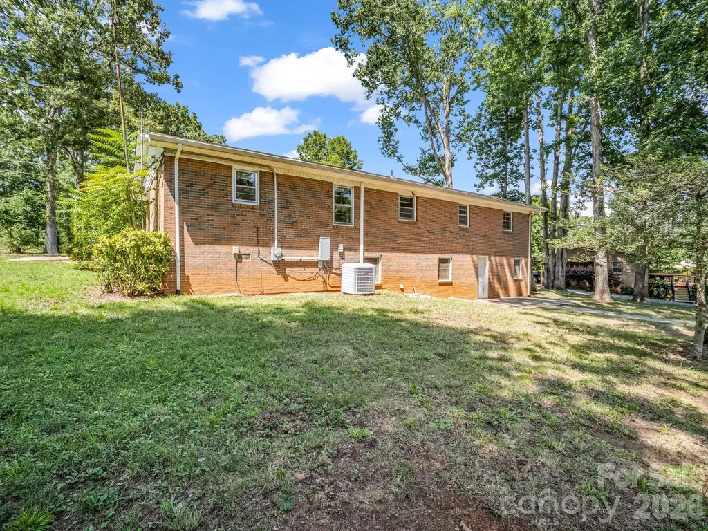 385 Eastview Drive Bostic NC 28018