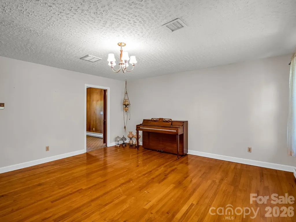385 Eastview Drive Bostic NC 28018
