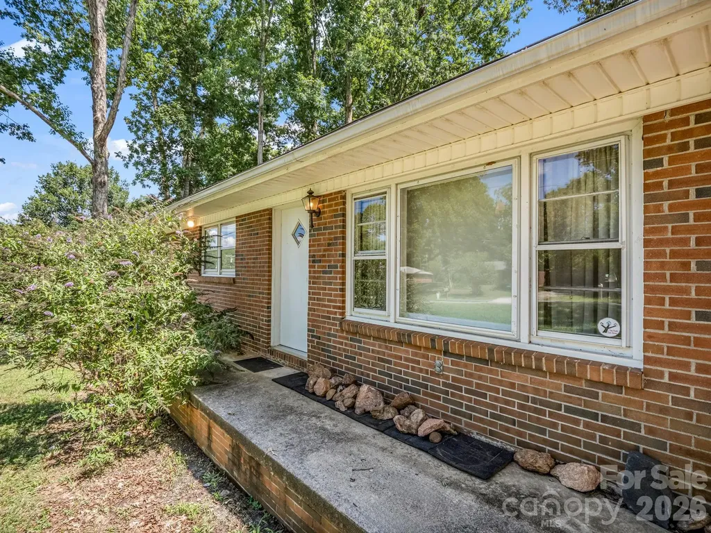 385 Eastview Drive Bostic NC 28018