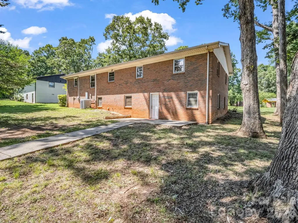 385 Eastview Drive Bostic NC 28018