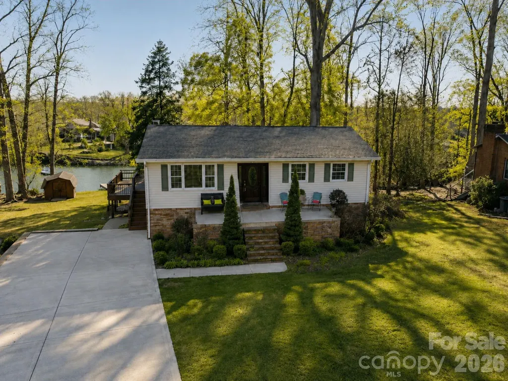 116 Stover Road Mooresville NC 28117