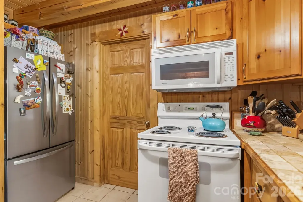 120 Sasafras Ridge Rutherfordton NC 28139
