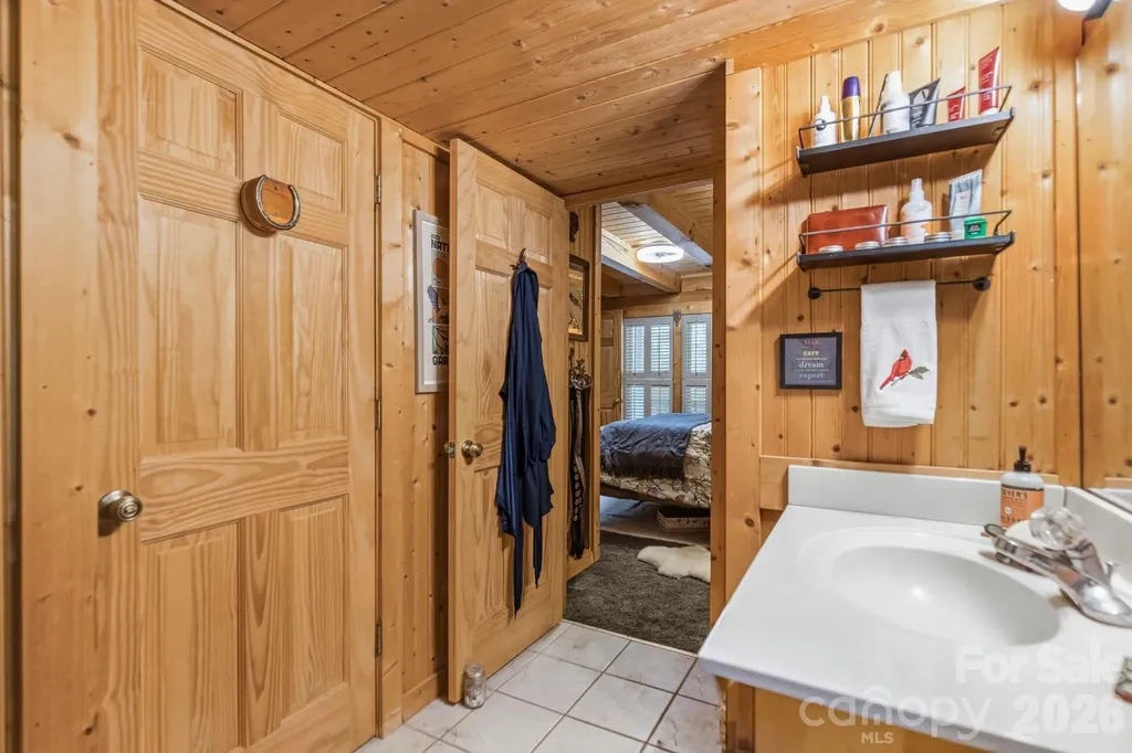 120 Sasafras Ridge Rutherfordton NC 28139