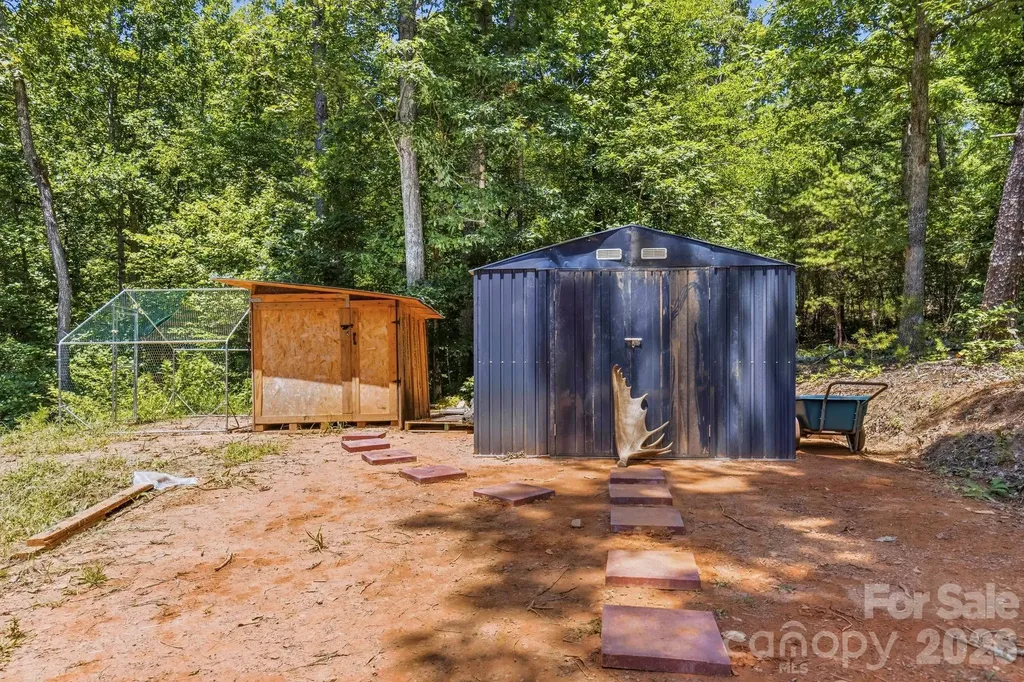 120 Sasafras Ridge Rutherfordton NC 28139
