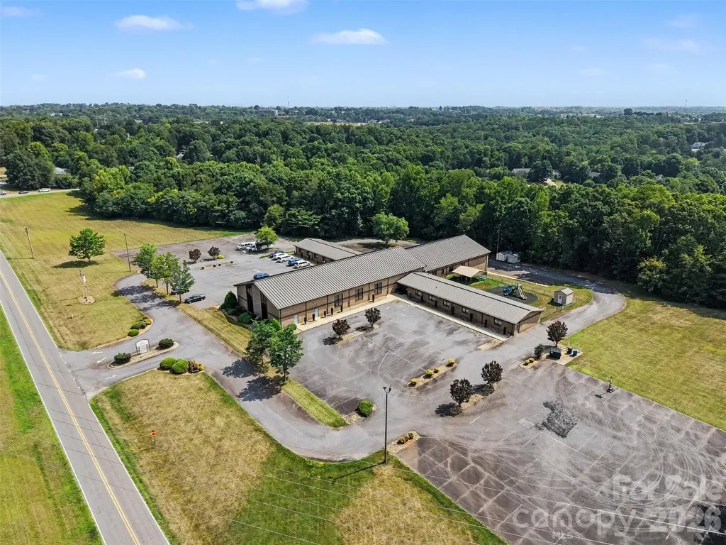 1855 6th Street SE Hickory NC 28602