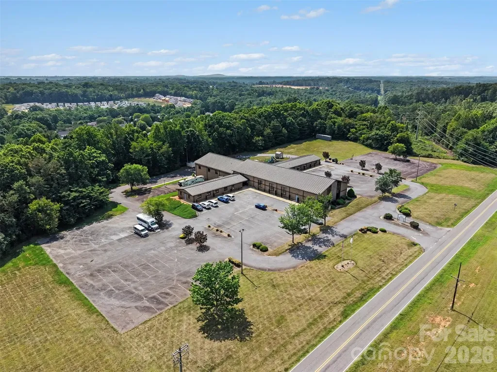 1855 6th Street SE Hickory NC 28602