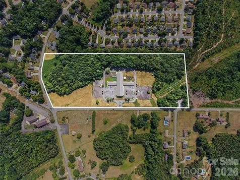 1855 6th Street SE Hickory NC 28602