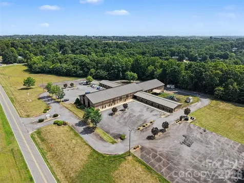 1855 6th Street SE Hickory NC 28602