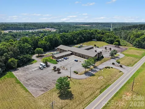 1855 6th Street SE Hickory NC 28602