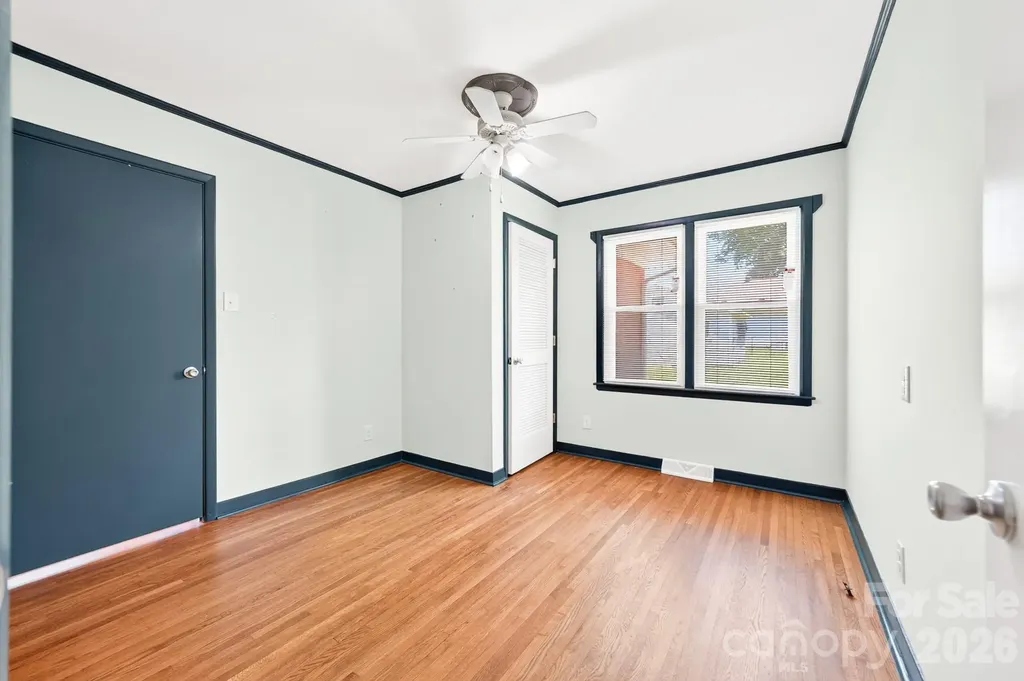 8418 Moores Chapel Road Charlotte NC 28214