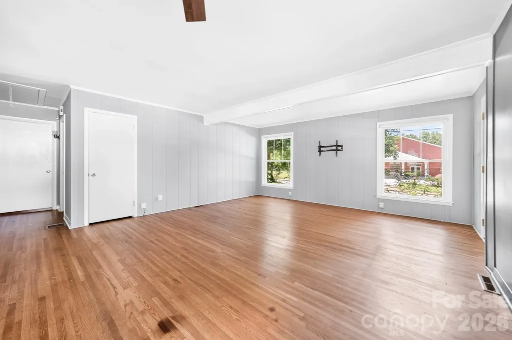 8418 Moores Chapel Road Charlotte NC 28214