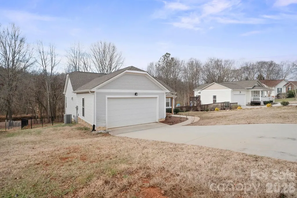 1544 Farmington Hills Drive Conover NC 28613