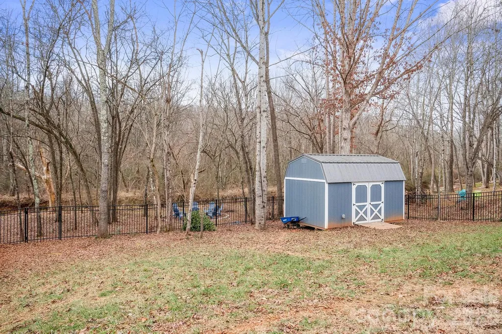 1544 Farmington Hills Drive Conover NC 28613