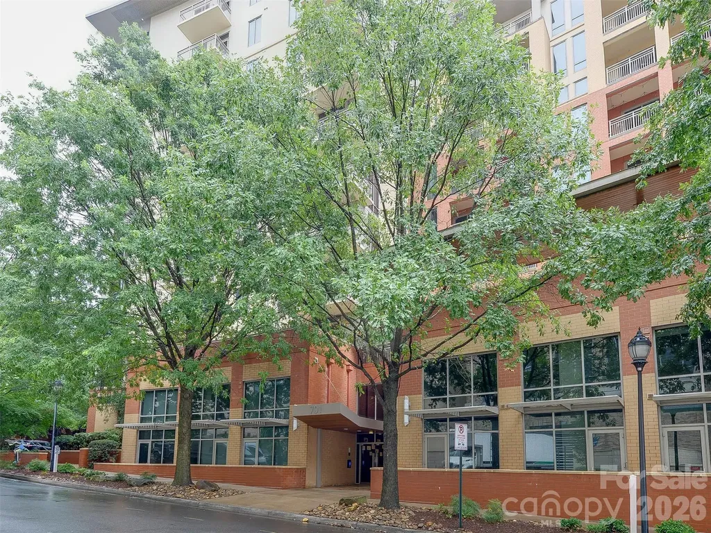 701 Royal Court Charlotte NC 28202